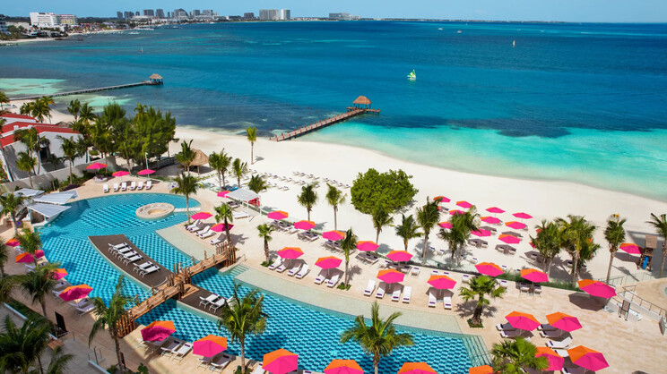 Breathless Cancun Soul Resort & Spa